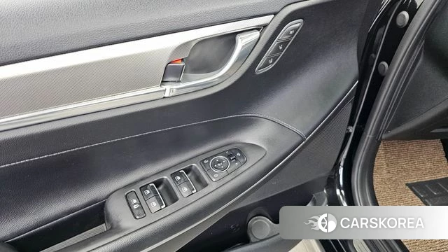 Hyundai The New Grandeur IG Hybrid id 4231265 из Кореи 21