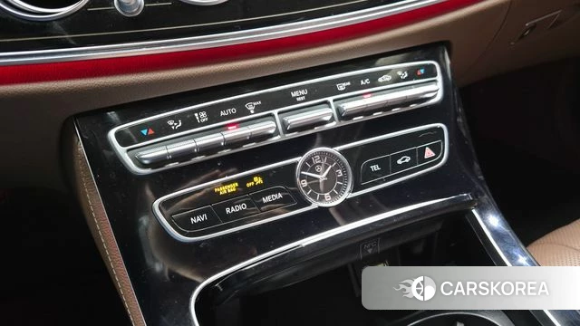 Mercedes-Benz E-Class W213 id 4250688 из Кореи 21