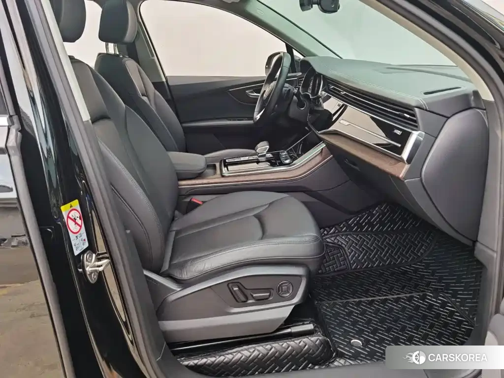 Audi Q7 id 4654958 из Китая 21