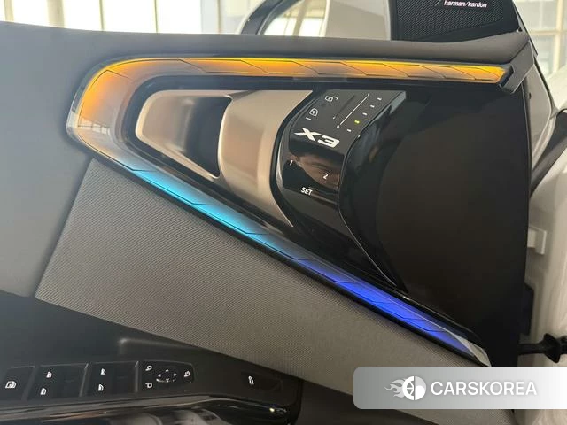 BMW X3 id 4348588 из Китая 21