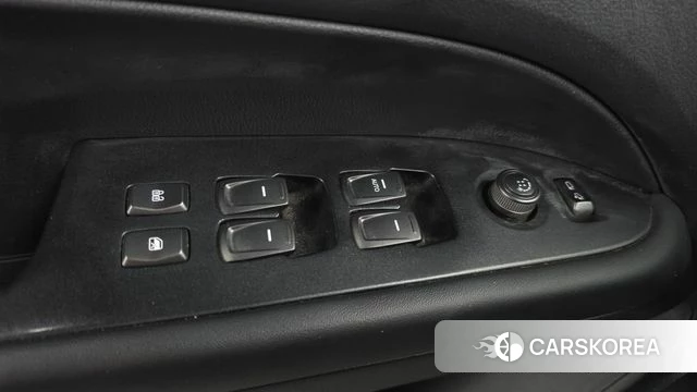 Ssangyong The New Rexton Sports Cannes id 4702468 из Кореи 21