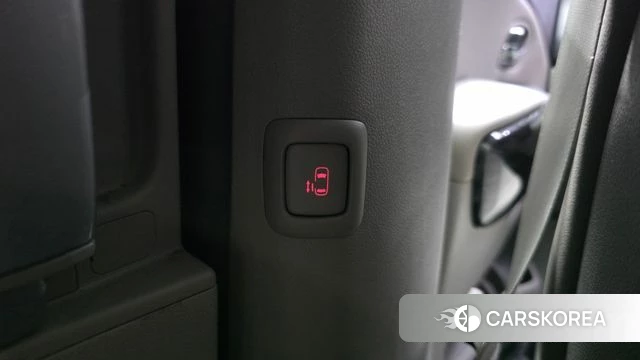 Kia All New Carnival id 4610564 из Кореи 21