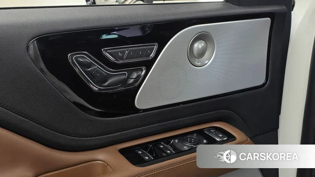 Lincoln Aviator 2nd generation id 4775901 из Кореи 21