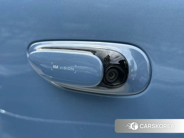 Zhiji Automobile Zhiji LS6 id 4239484 из Китая 21