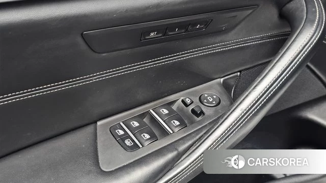 BMW 5 Series (G30) id 4924144 из Кореи 21