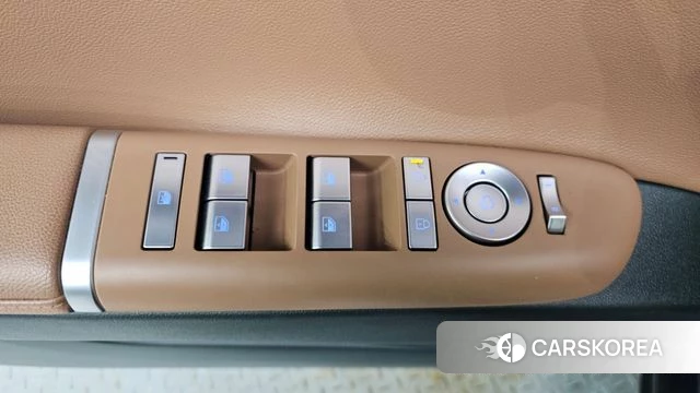 Hyundai Grandeur (GN7) id 4201428 из Кореи 21