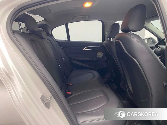 BMW 1 series id 4298143 из Китая 21
