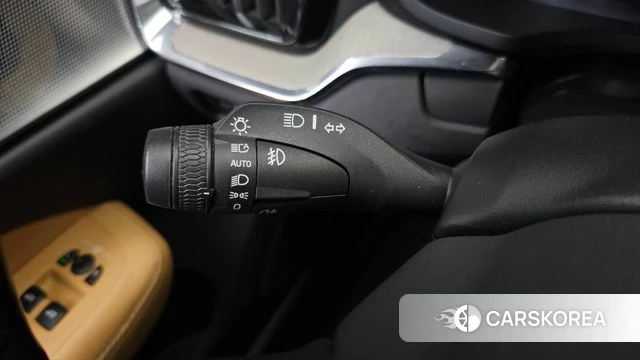 Volvo V60 Cross-Country 2nd Generation id 4224935 из Кореи 21