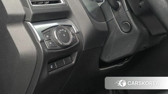 Ford Explorer id 4551678 из Кореи 21