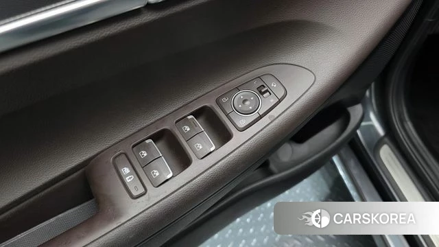 Hyundai The New Grandeur IG Hybrid id 4245589 из Кореи 21