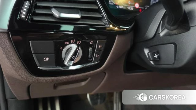 BMW 6 Series GT (G32) id 4731275 из Кореи 21
