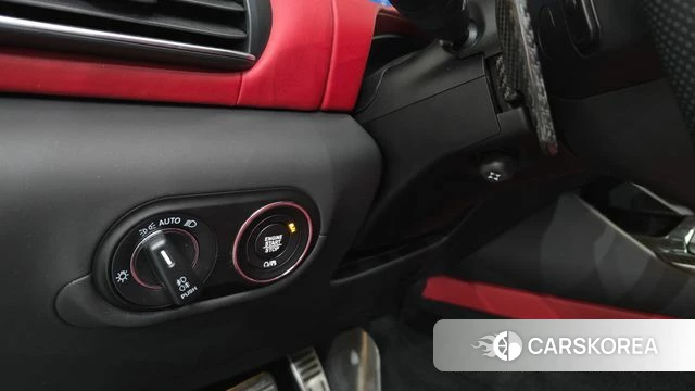 Maserati Levante id 4625176 из Кореи 21