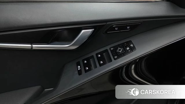 Kia Di Ol Nu Niro id 4736016 из Кореи 21