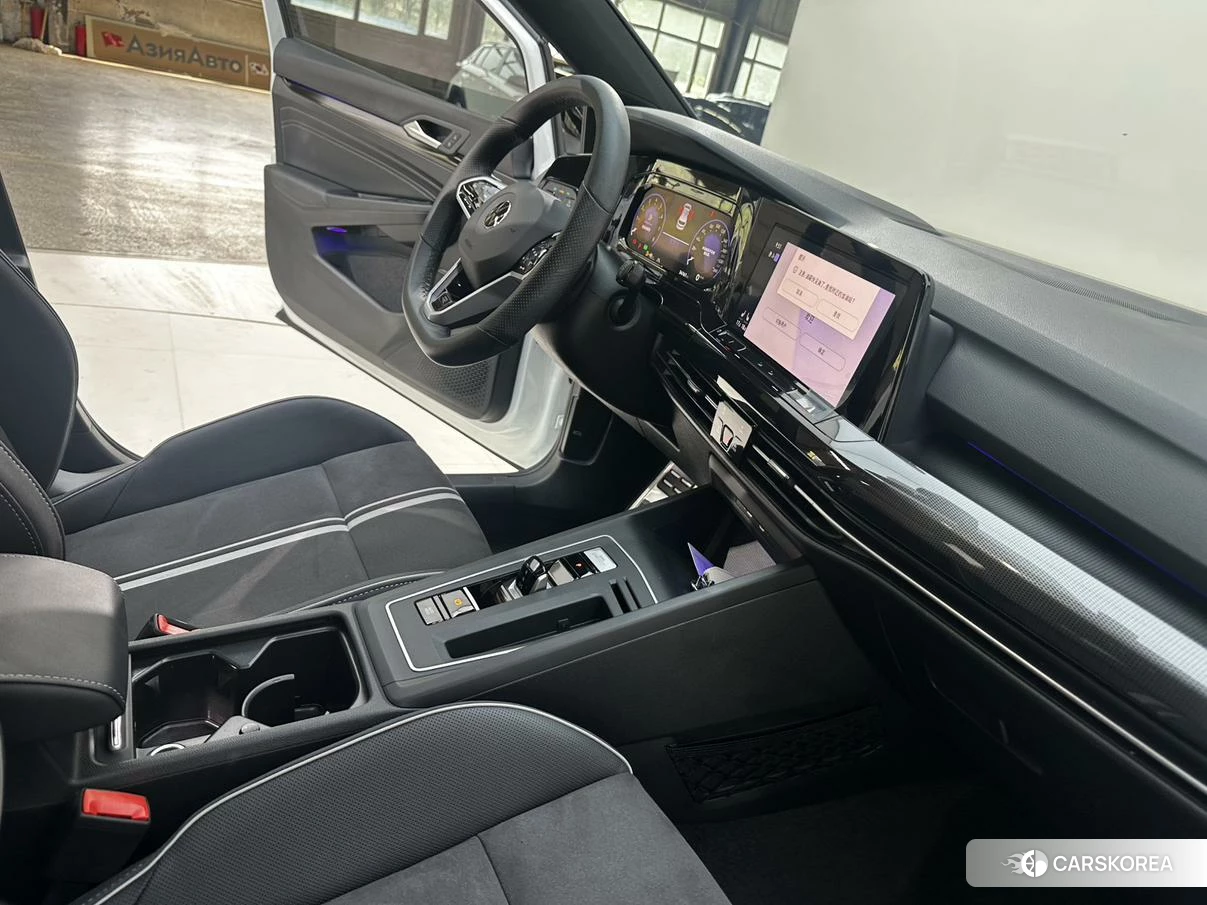 Volkswagen Golf id 4512695 из Китая 21