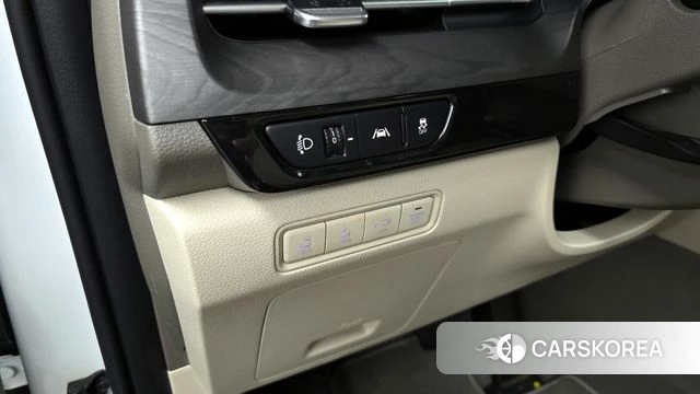 Kia Carnival 4th generation id 4230779 из Кореи 21