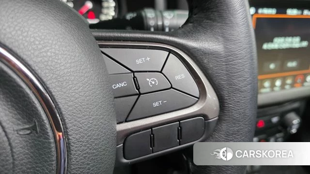 Jeep Renegade id 4536120 из Кореи 21
