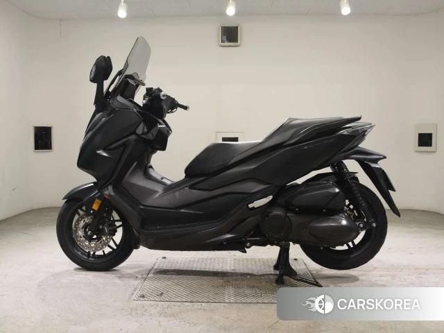 Honda FORZA id 3948189 из Японии 21