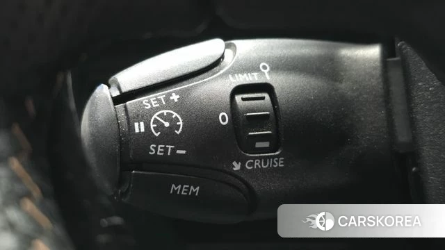 Peugeot 5008 second generation id 4849136 из Кореи 21