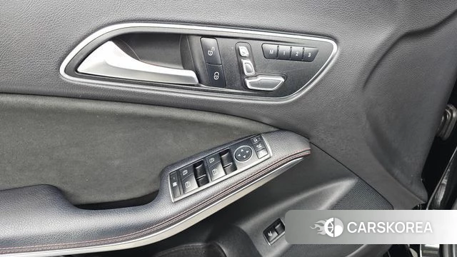 Mercedes-Benz CLA-Class C117 id 4850156 из Кореи 21