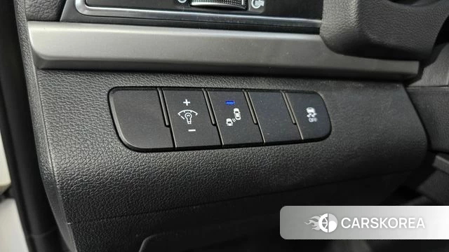 Hyundai Avante AD id 4188725 из Кореи 21