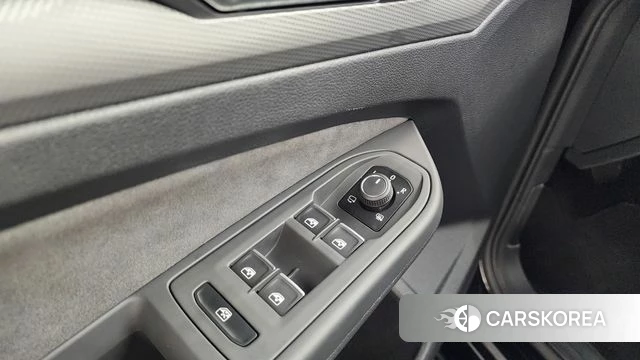 Volkswagen Golf 8th Generation id 4499490 из Кореи 21