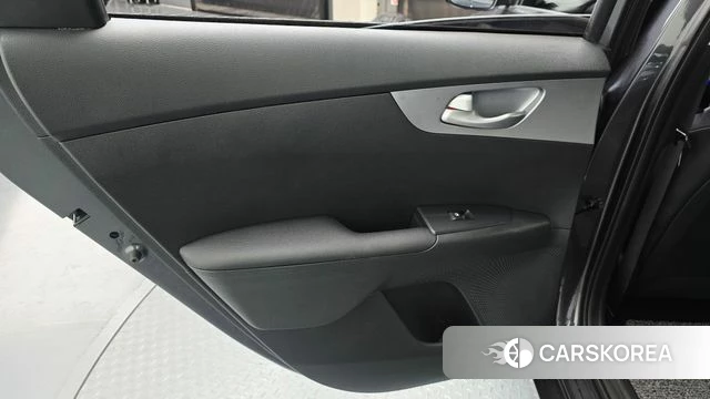 Kia The New K3 2nd generation id 4292760 из Кореи 21