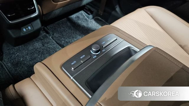 Hyundai Grandeur (GN7) id 4422119 из Кореи 21