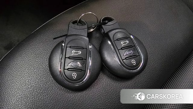 Mini Cooper S id 4727245 из Кореи 21