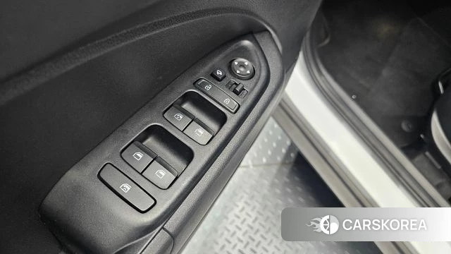 Hyundai Venue id 4500552 из Кореи 21
