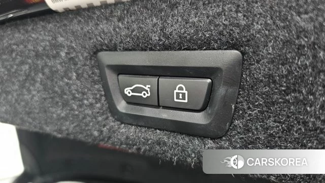 BMW 5 Series (G30) id 4642148 из Кореи 21