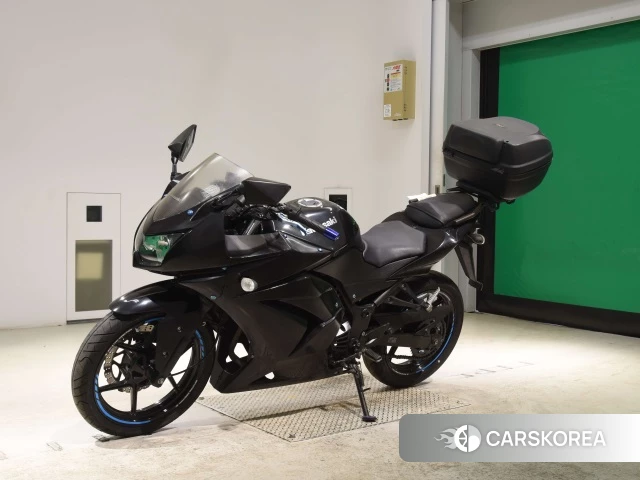 Kawasaki NINJA 250R id 3946952 из Японии 21