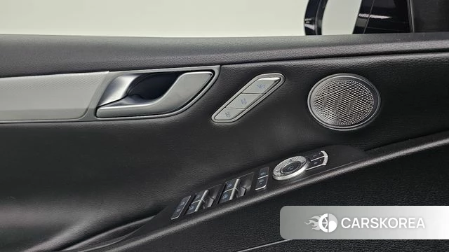 Genesis Electrified G80 (RG3) id 4268021 из Кореи 21