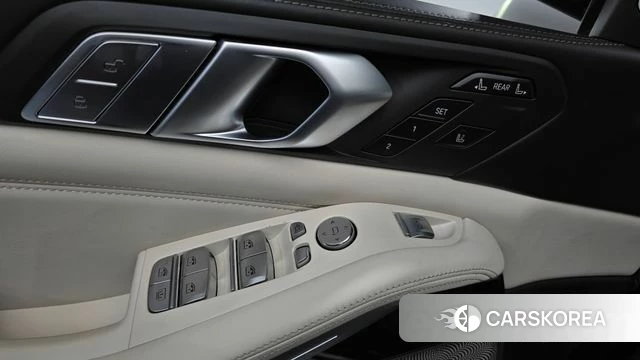 BMW X7 (G07) id 4550483 из Кореи 21