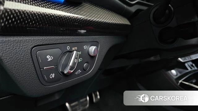 Audi SQ5 (FY) id 4401954 из Кореи 21
