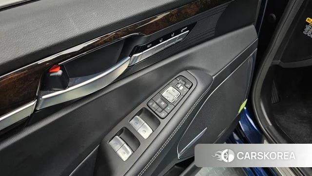 Genesis G90 id 4604308 из Кореи 21