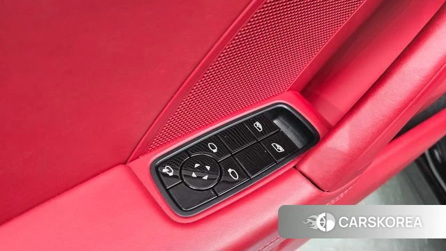 Porsche 911(992) id 4495812 из Кореи 21