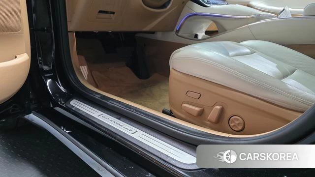 Hyundai The New Grandeur IG id 4317058 из Кореи 21