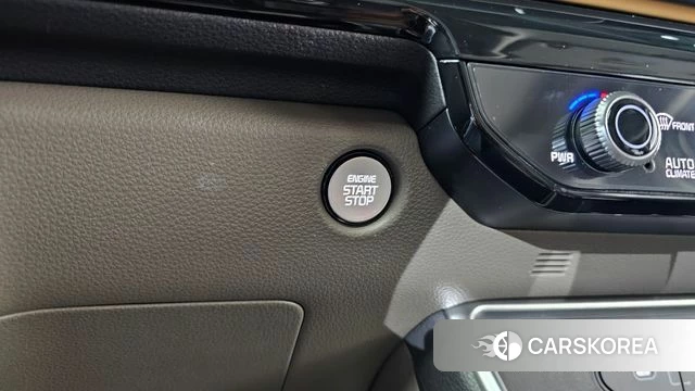 Kia The New Carnival 4th Generation id 4602328 из Кореи 21