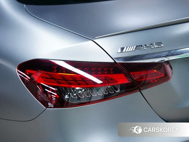 Mercedes-Benz E-class AMG id 4211350 из Китая 21