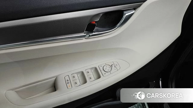 Hyundai The New Grandeur IG Hybrid id 4613751 из Кореи 21