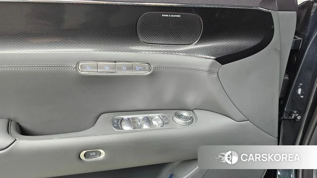 Genesis G90 (RS4) id 4879901 из Кореи 21