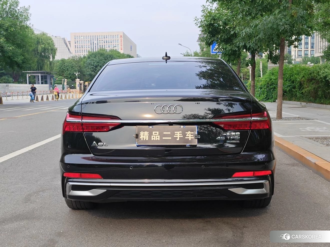 Audi A6L id 4513677 из Китая 21