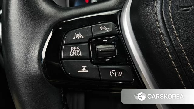 BMW 5 Series (G30) id 4530769 из Кореи 21