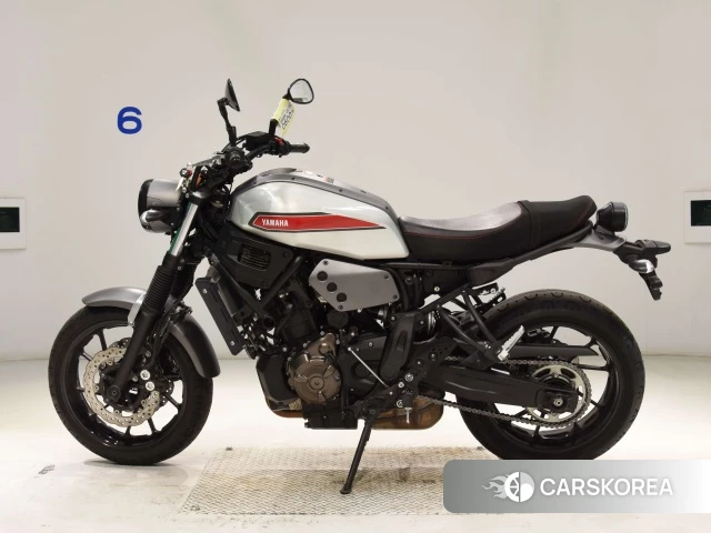 Проданный Yamaha XSR700 id 4199542 из Японии, фото 12