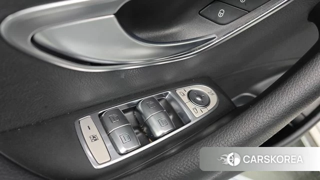 Mercedes-Benz E-Class W213 id 4751404 из Кореи 21