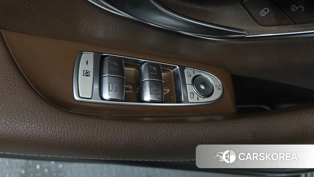 Mercedes-Benz E-Class W213 id 4586925 из Кореи 21