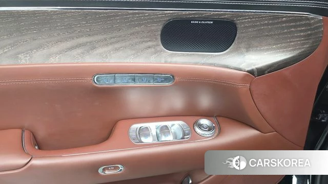Genesis G90 (RS4) id 4848379 из Кореи 21
