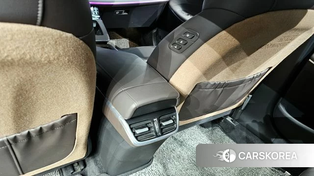 Hyundai The New Grandeur IG Hybrid id 4250327 из Кореи 21