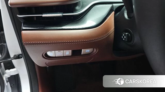 Genesis G90 (RS4) id 4641088 из Кореи 21