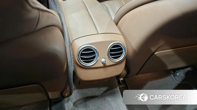 Mercedes-Benz E-Class W213 id 4698548 из Кореи 21